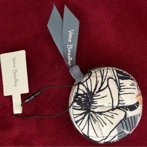 NWT Vera Bradley tape measure “palm floral”